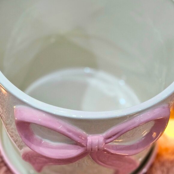 NWT Viral Bow Planter - Pink; Coquette; Plants - Picture 4 of 4